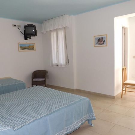 Hotel Muccioli Misano Adriatico Δωμάτιο φωτογραφία