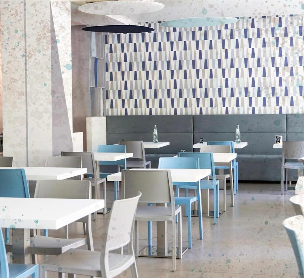 Hotel Muccioli Misano Adriatico Εξωτερικό φωτογραφία