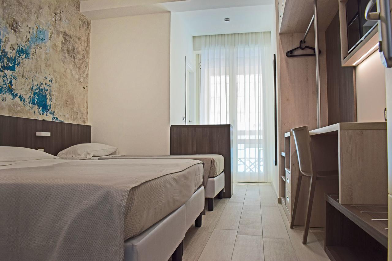 Hotel Muccioli Misano Adriatico Εξωτερικό φωτογραφία
